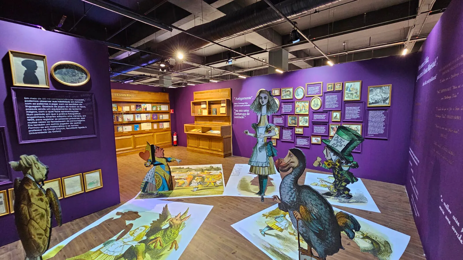 Projeto de arquitetura Trilogia das Aventuras: Alice